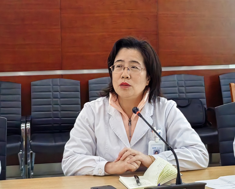 張麗麗.jpg 張麗麗.jpg